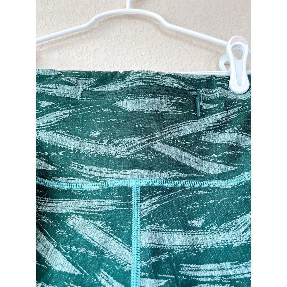 The North Face Women's Green Brush Leggings, Size Medium